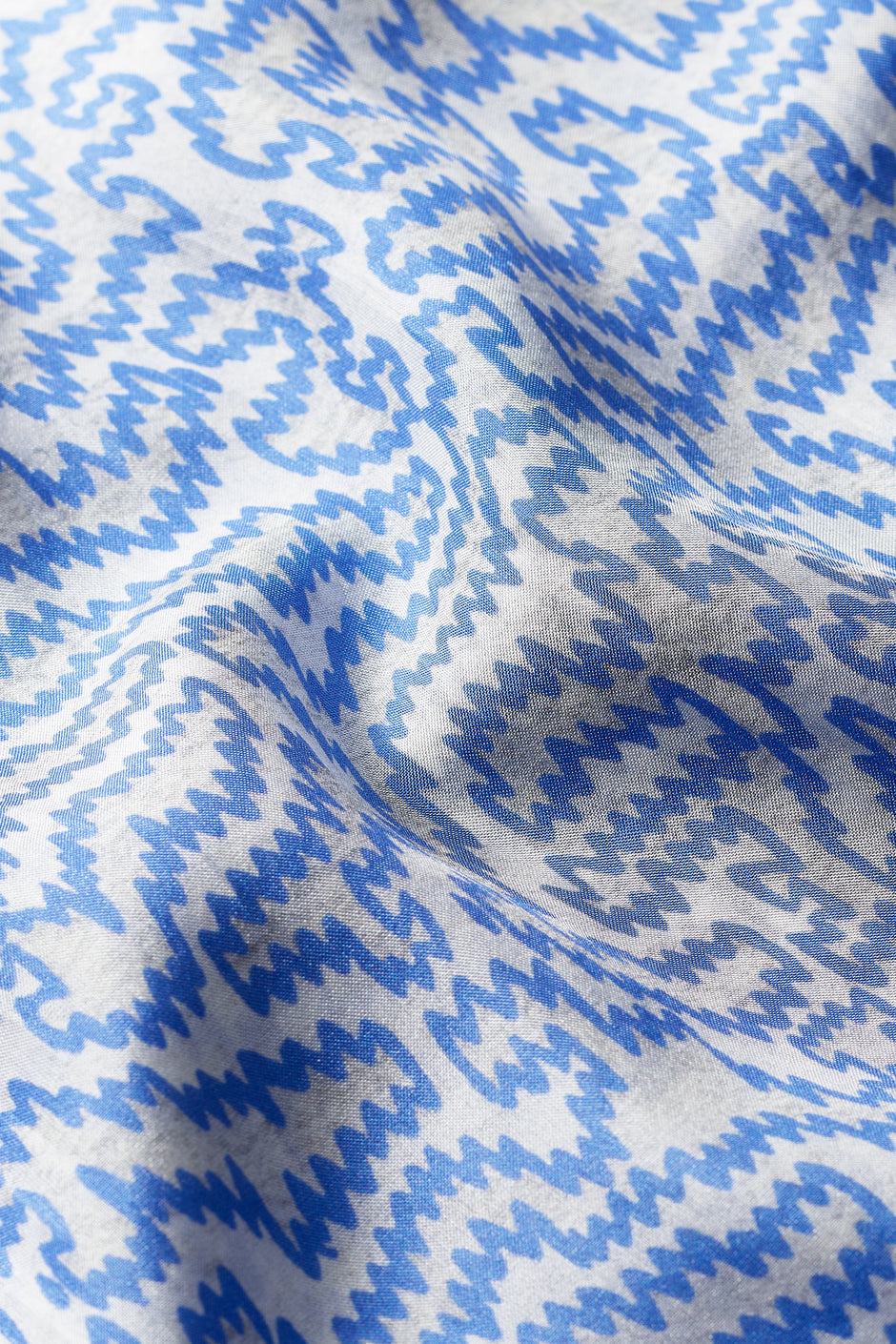 The Sarong (Blue Zig Zag Print)