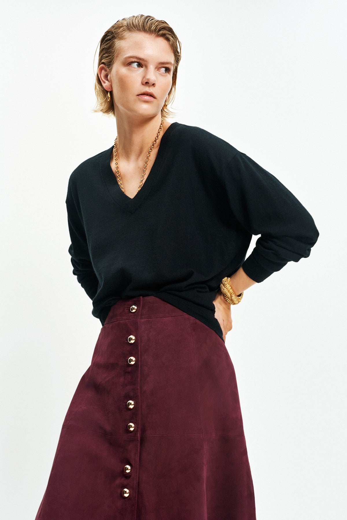 Deep V Sweater (Black)
