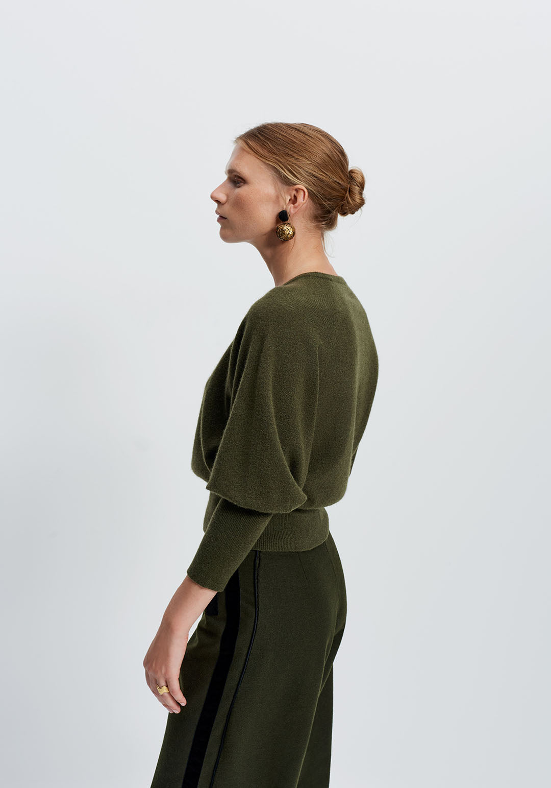 Keyhole Sweater (Olive)