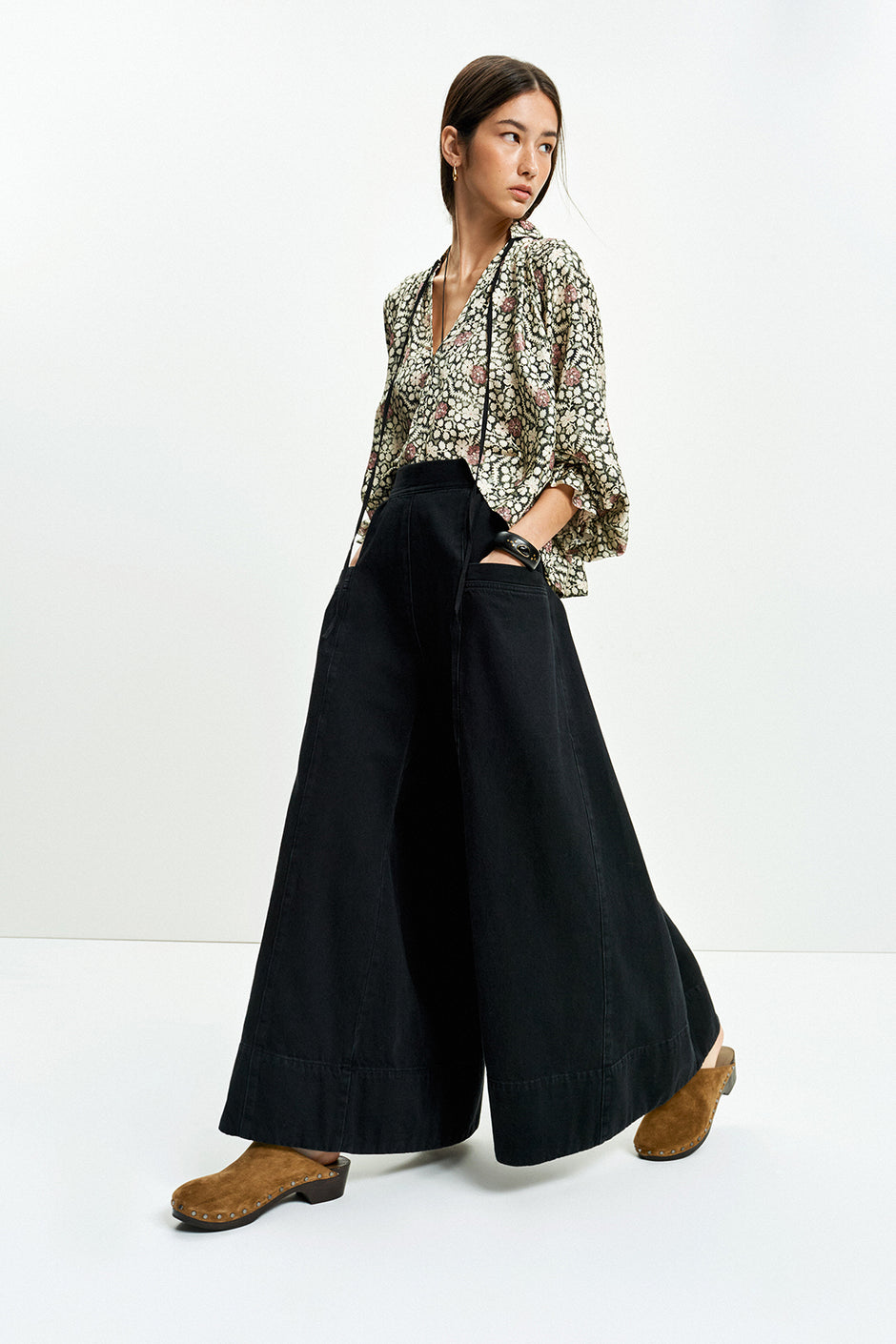 The Gaucho Jean (Charcoal Denim)
