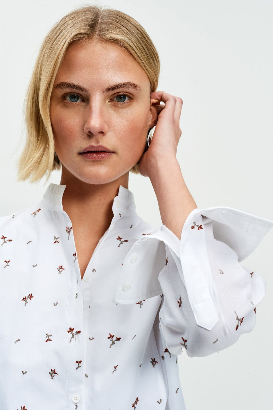 Ivo Shirt (Buds Embroidery)