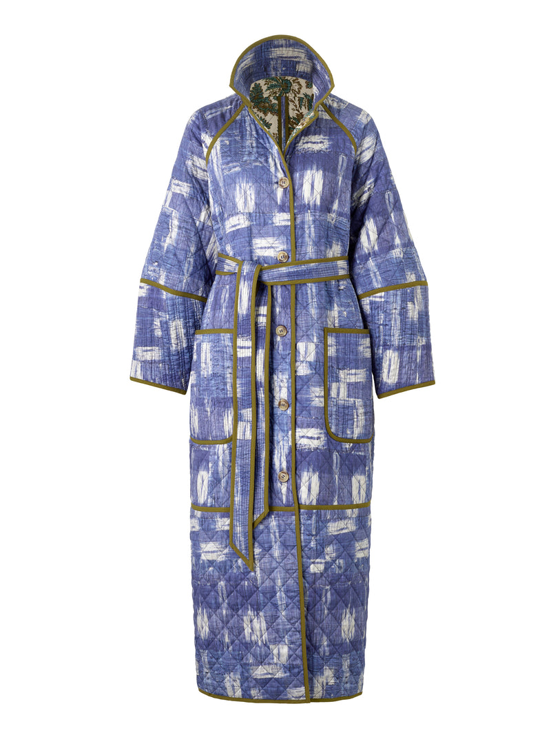 Wiggy Kit | Quilted Raglan Coat | Product image of long reversible coat with white and blue print 