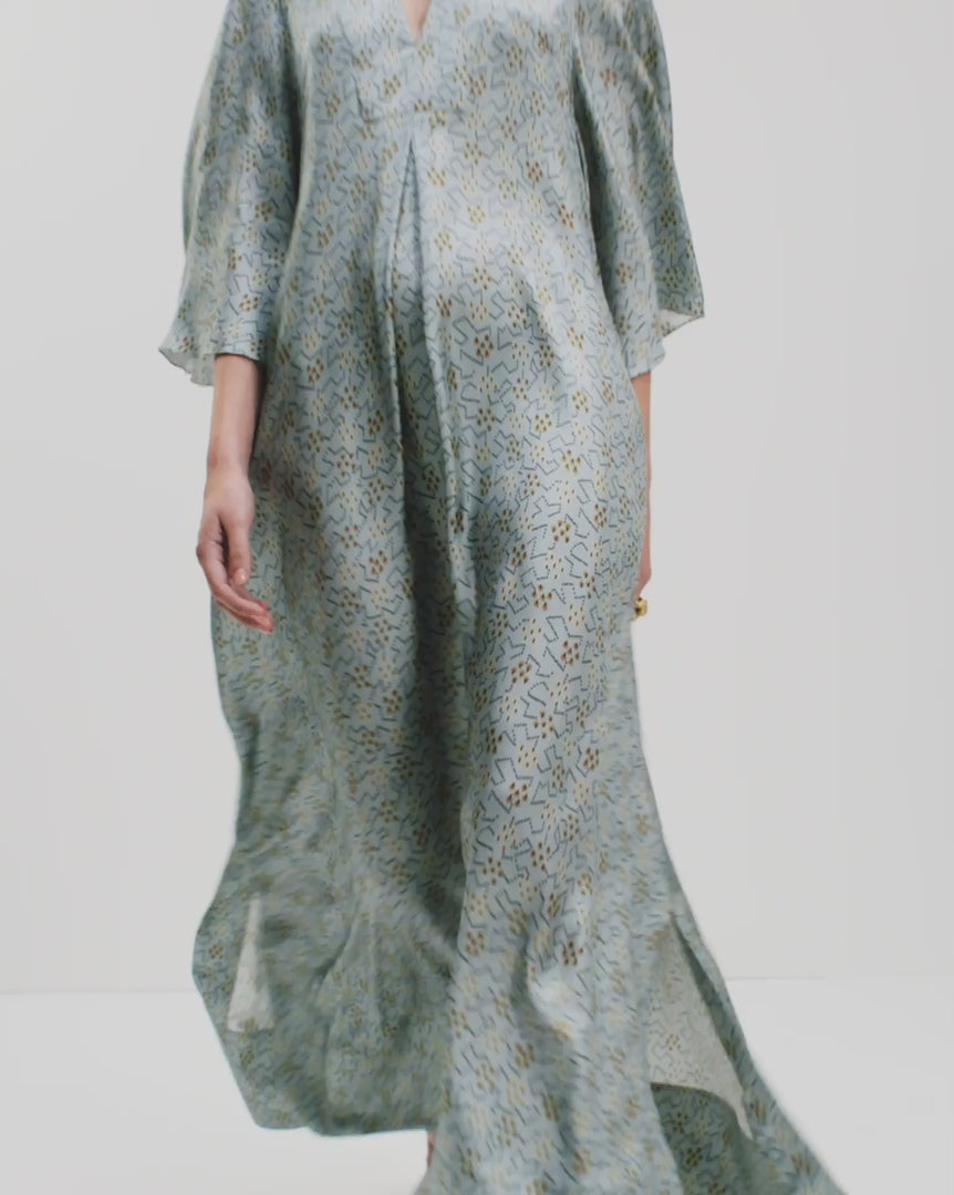 The Jackie Dress | Silk-Twill Printed Maxi Dress | Wiggy Kit